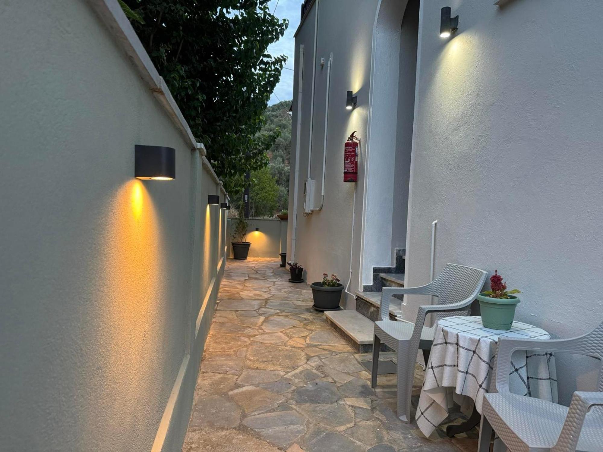 Tanias House Apartment Platanias  Ngoại thất bức ảnh