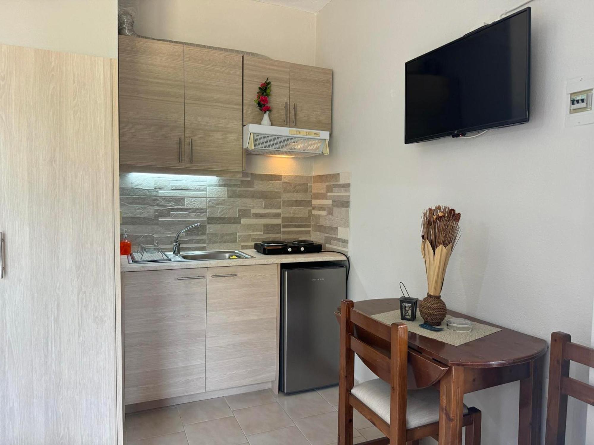 Tanias House Apartment Platanias  Ngoại thất bức ảnh